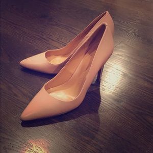 Banana Republic pumps
